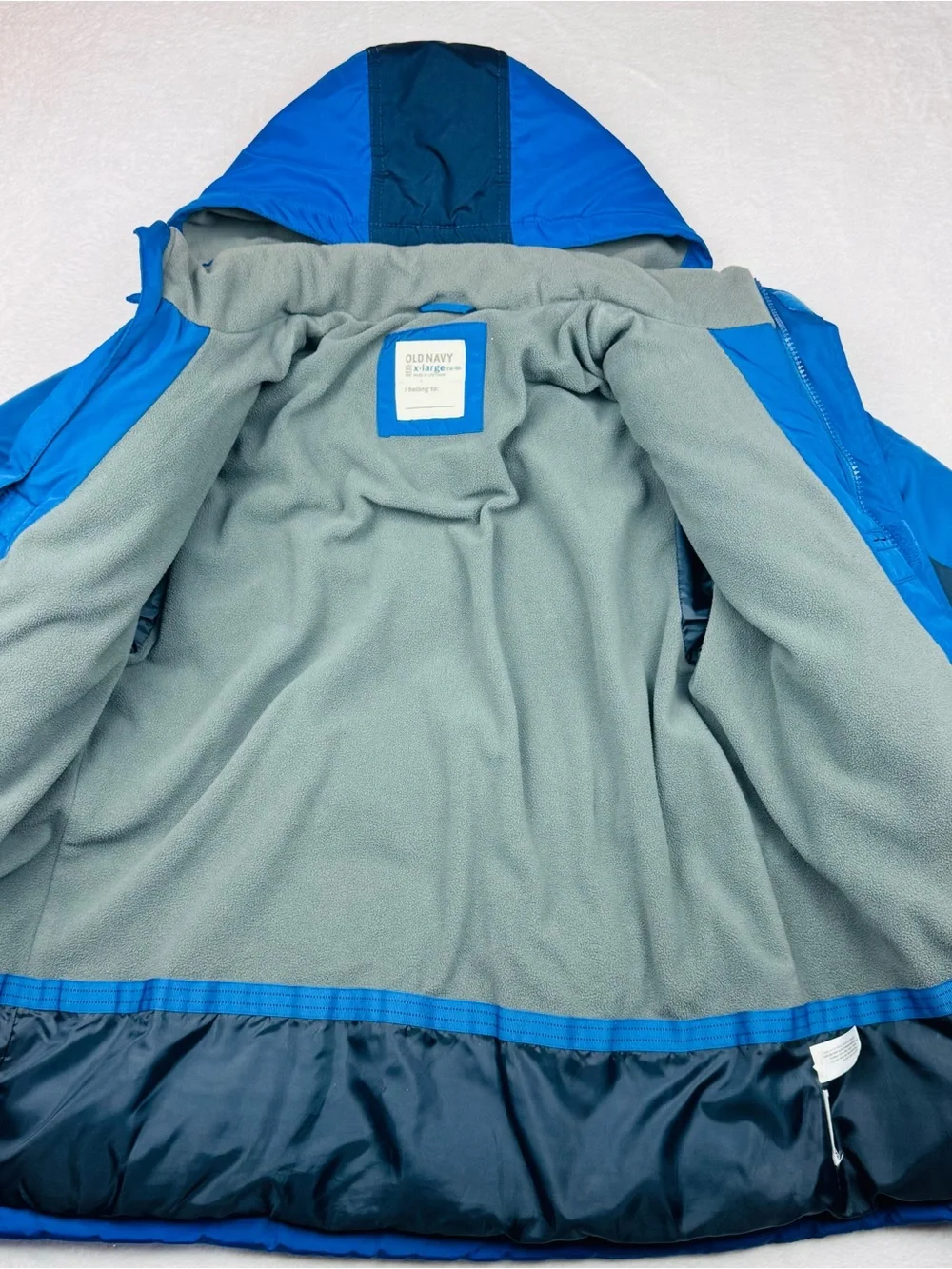 Old Navy Boys Winter Coat. Size XL (14-16). Royal/ Navy Blue. Removable hood.